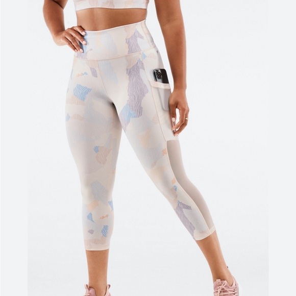 Fabletics Tropical Set - Picture 2 of 9